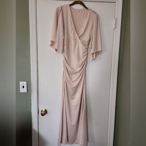 Long pink fitted maxi dress